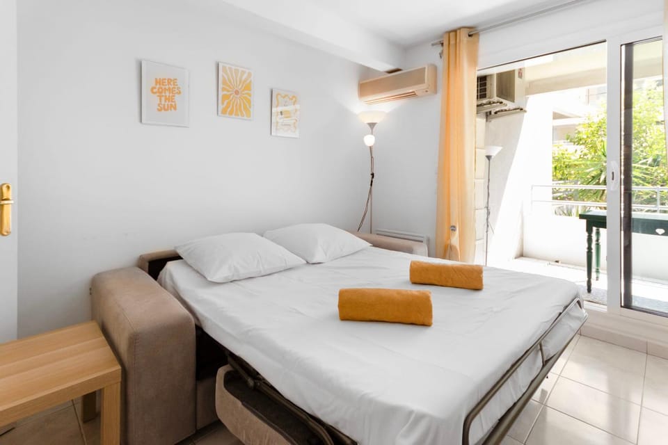 Le Seaside - Beach - Tram - Airport - AC Apartment in Nice