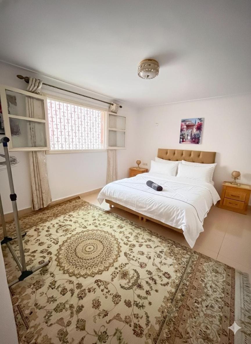 Quiet 2 bedroom apartment and Terrace Center Apartment in Marrakesh
