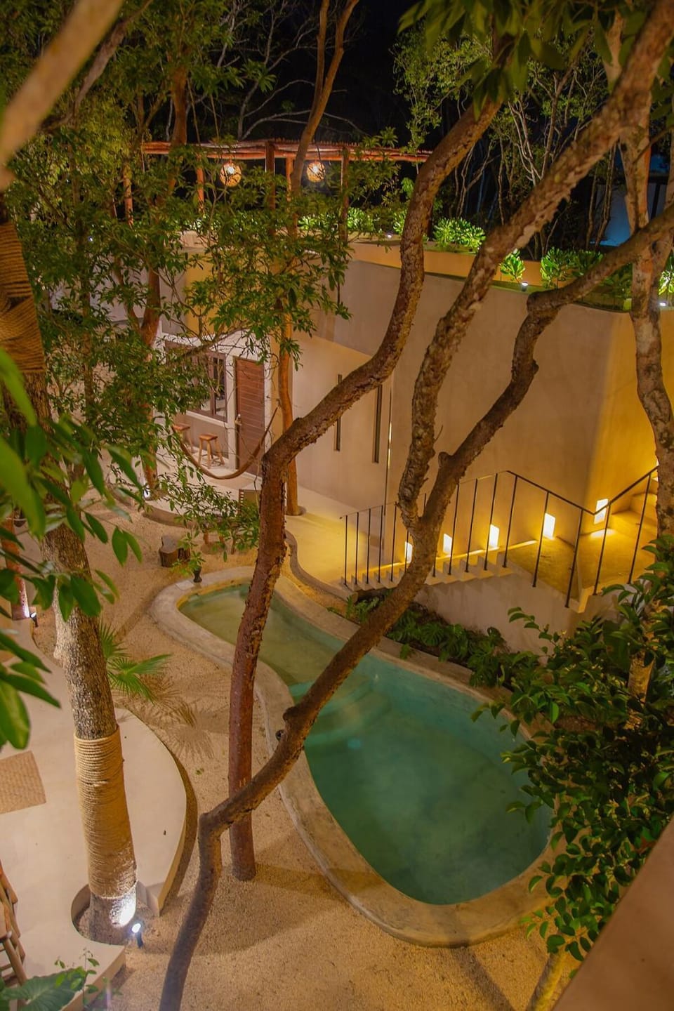 Swimming pool
