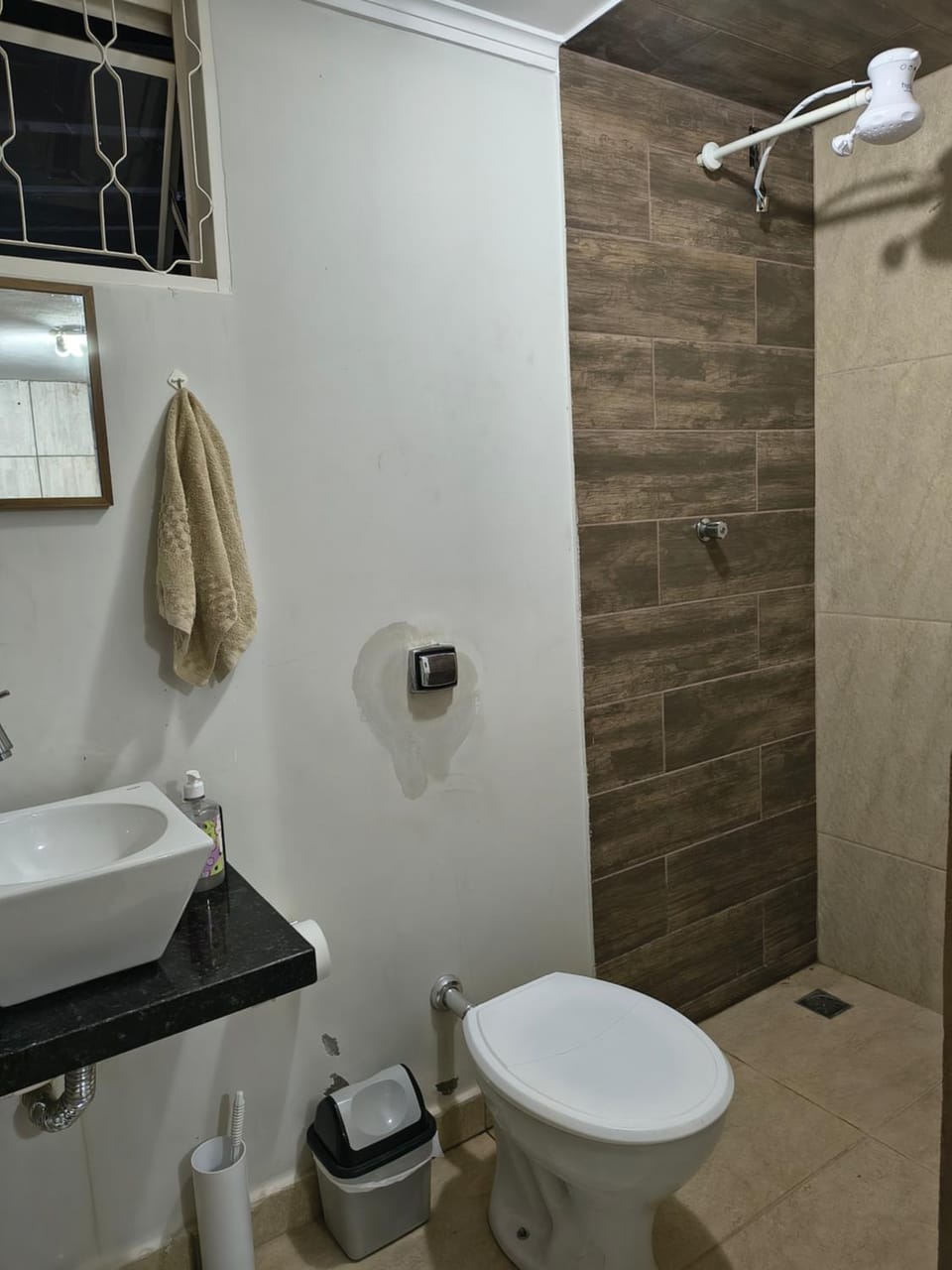 Studio 04 - Zona Sul Karaiba Prox UMC, Patio Vinhedos e Shopping Bed and Breakfast in Uberlândia