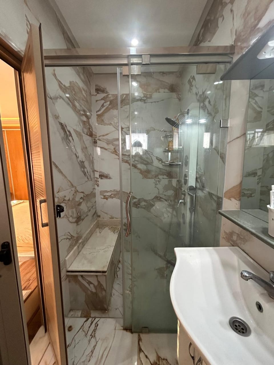 Shower, Bathroom