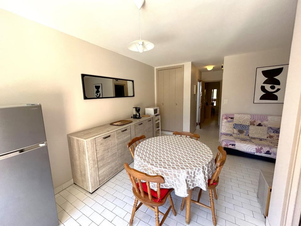 Appartement 4 pers proche plage avec parking - FR-1-837-38 Apartment in Argeles-sur-Mer