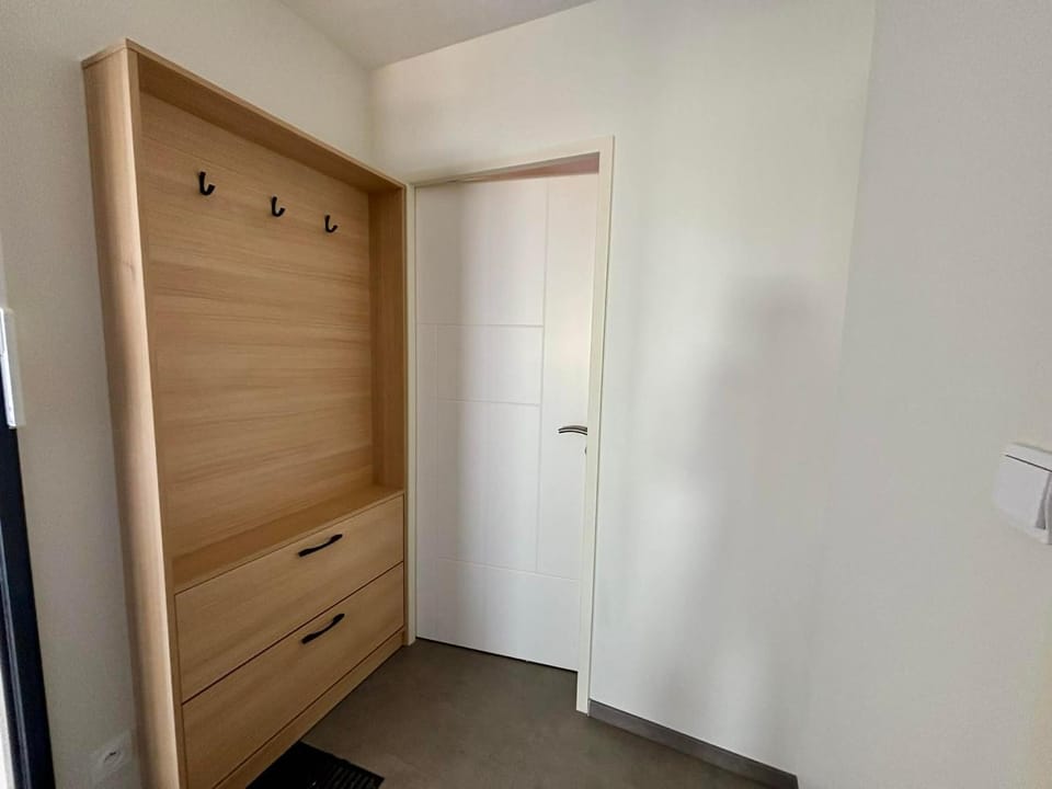 Appartement moderne 1 ch, animaux admis, accès plage, parking inclus - FR-1-194-299 Apartment in La Tranche-sur-Mer