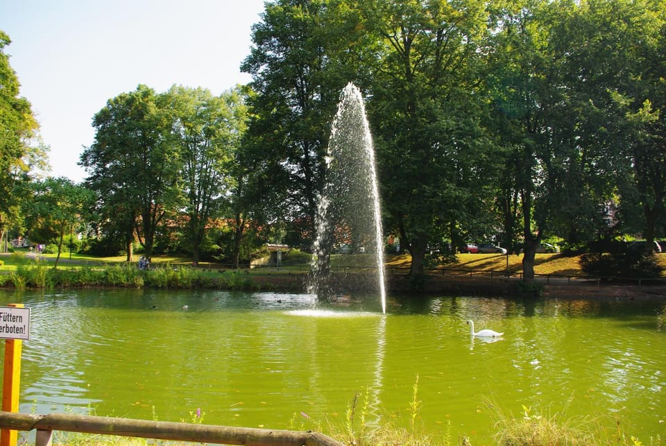 Nearby landmark, Natural landscape