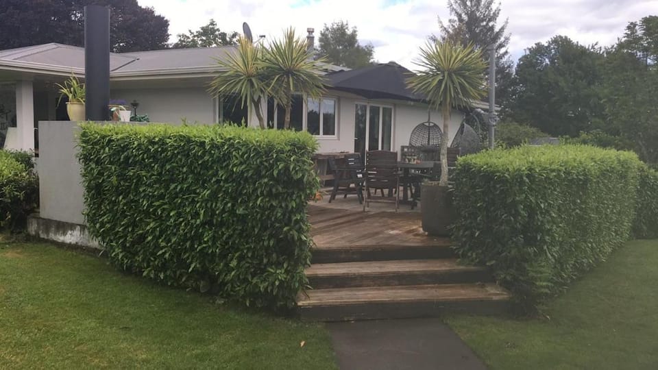 6 bedrooms, Close to rowing, Velodrome, field days House in Waikato