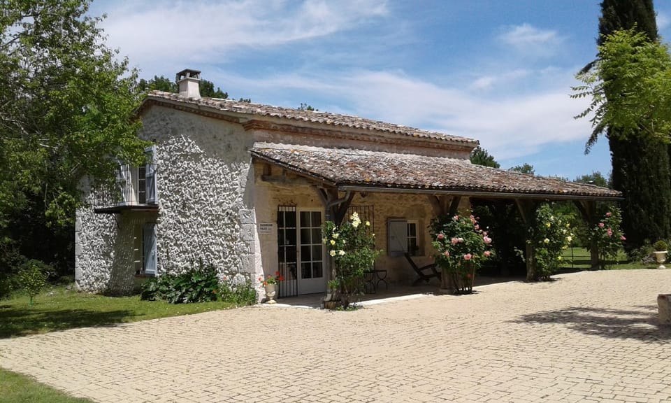 Le Colombier Bed and Breakfast in Occitanie