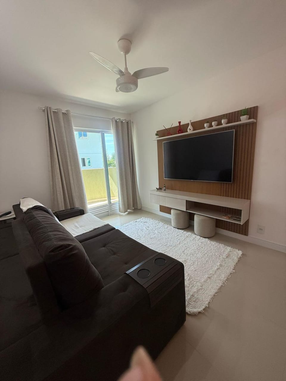 Communal lounge/ TV room, TV and multimedia, Living room