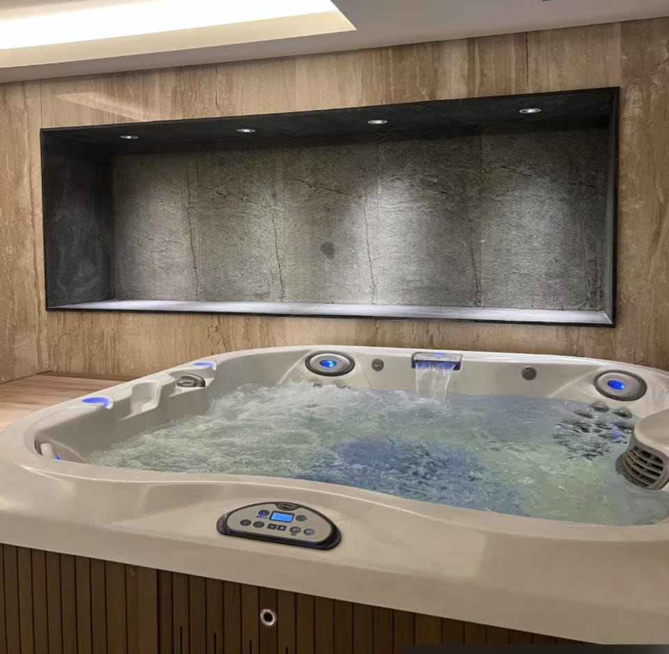 Hot Tub