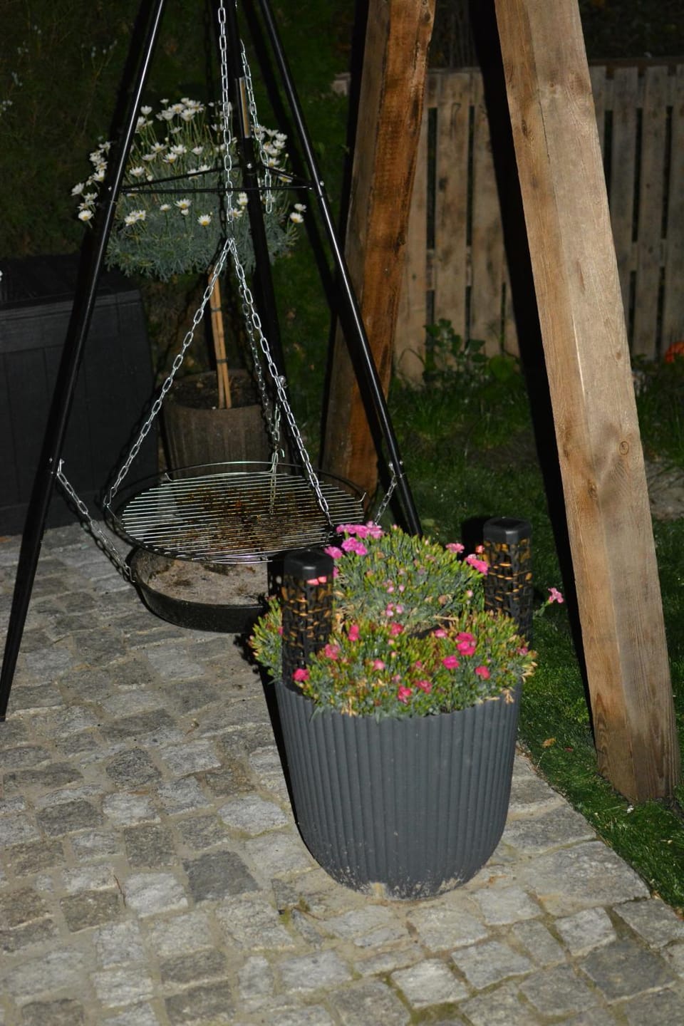 Night, BBQ facilities, Garden, Garden view