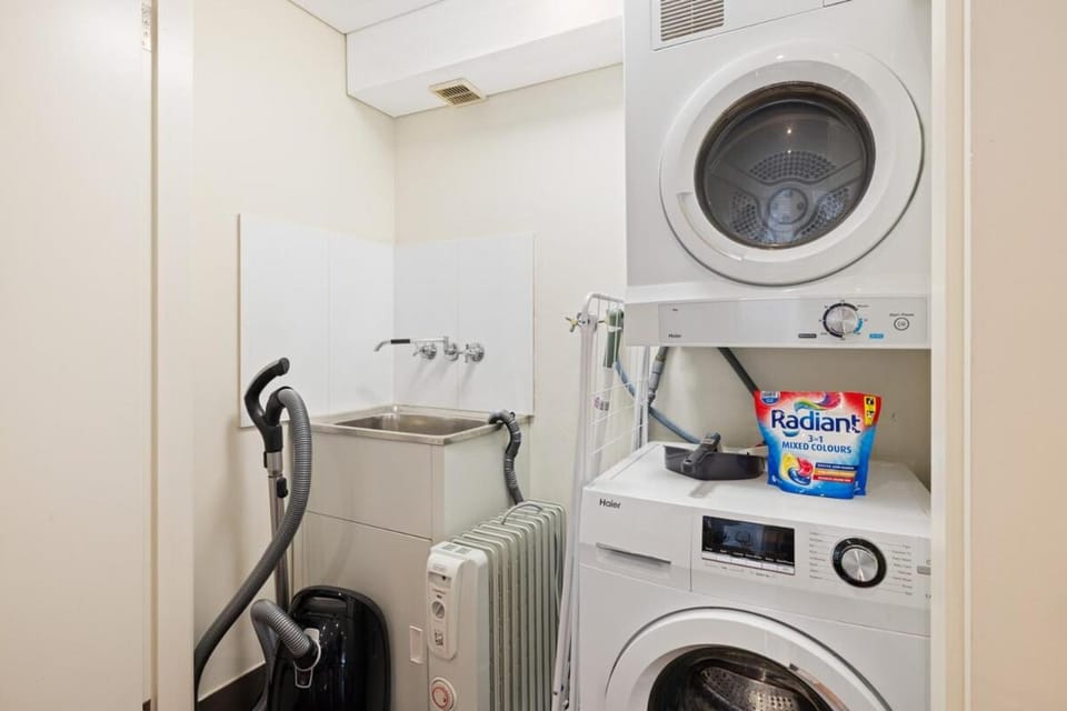 All about location! Apartment in Sydney