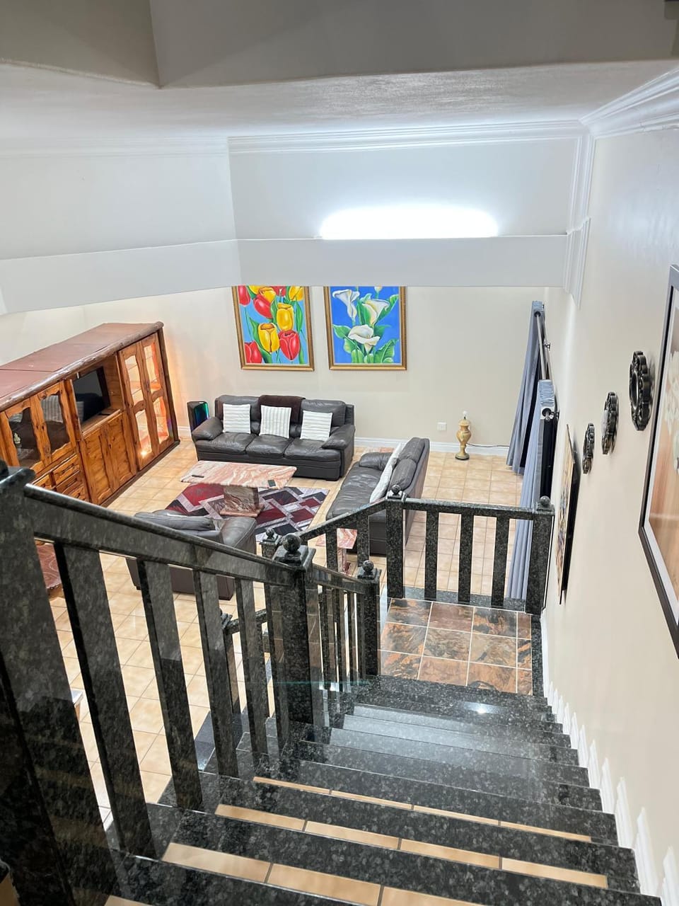 TV and multimedia, Dining area