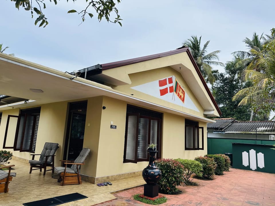EL-Dorado Family Stay Bed and Breakfast in Hikkaduwa
