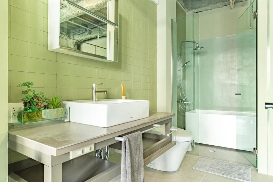 Toilet, Bathroom