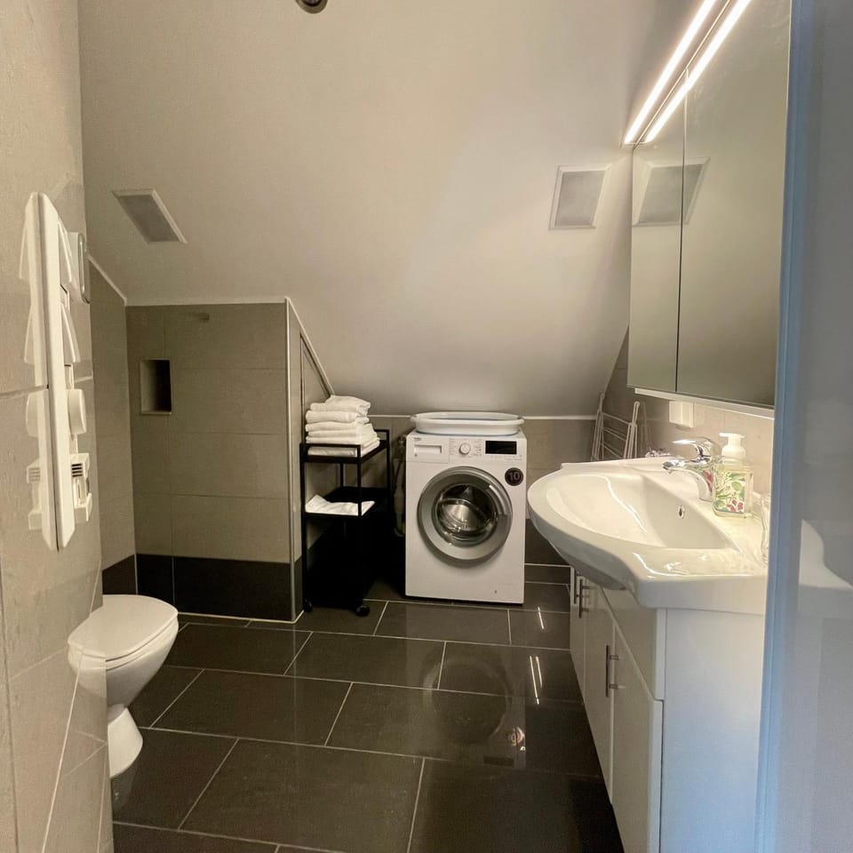 Private room with a view and garden - 12 min from the city center Apartment in Bergen