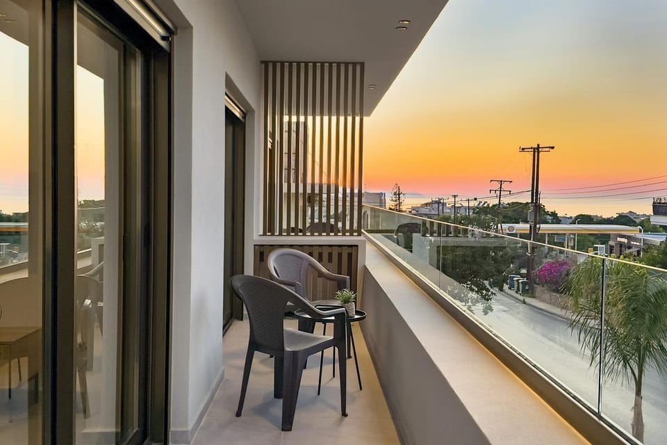 Balcony/Terrace, Seating area, Sea view, Sunset