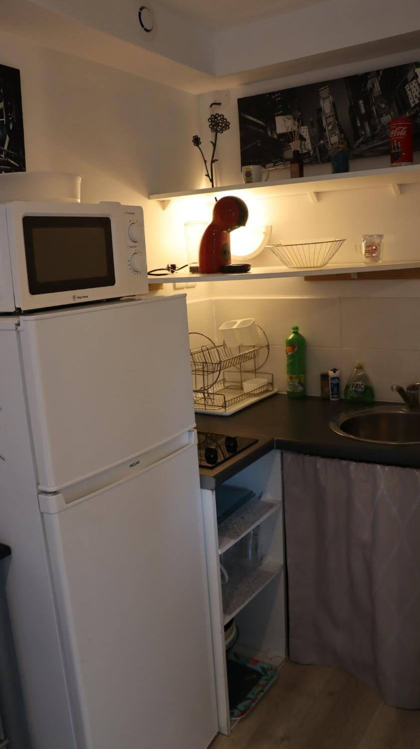 Studio indépendant université ALBI Parking Apartment in Albi