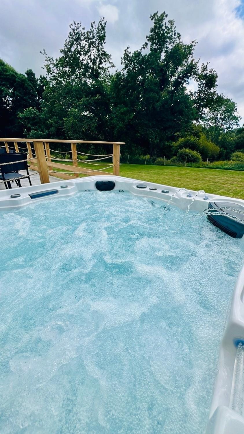 Le Domaine Du Hellen House in Pont-l'Abbé