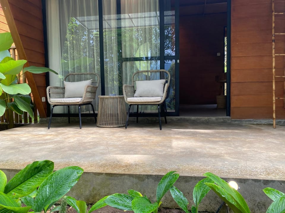 Day, Balcony/Terrace, Seating area