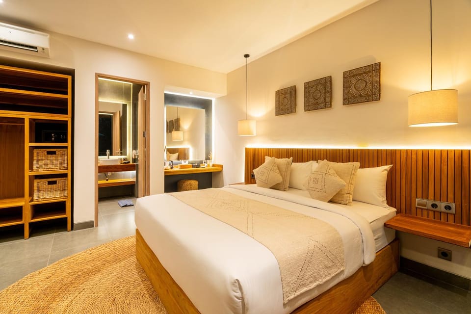 Bed, Bedroom, air conditioner