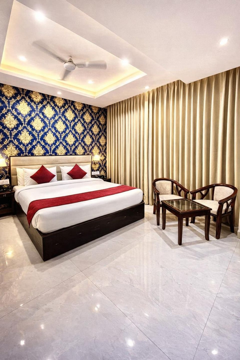 Bed, Photo of the whole room, Bedroom