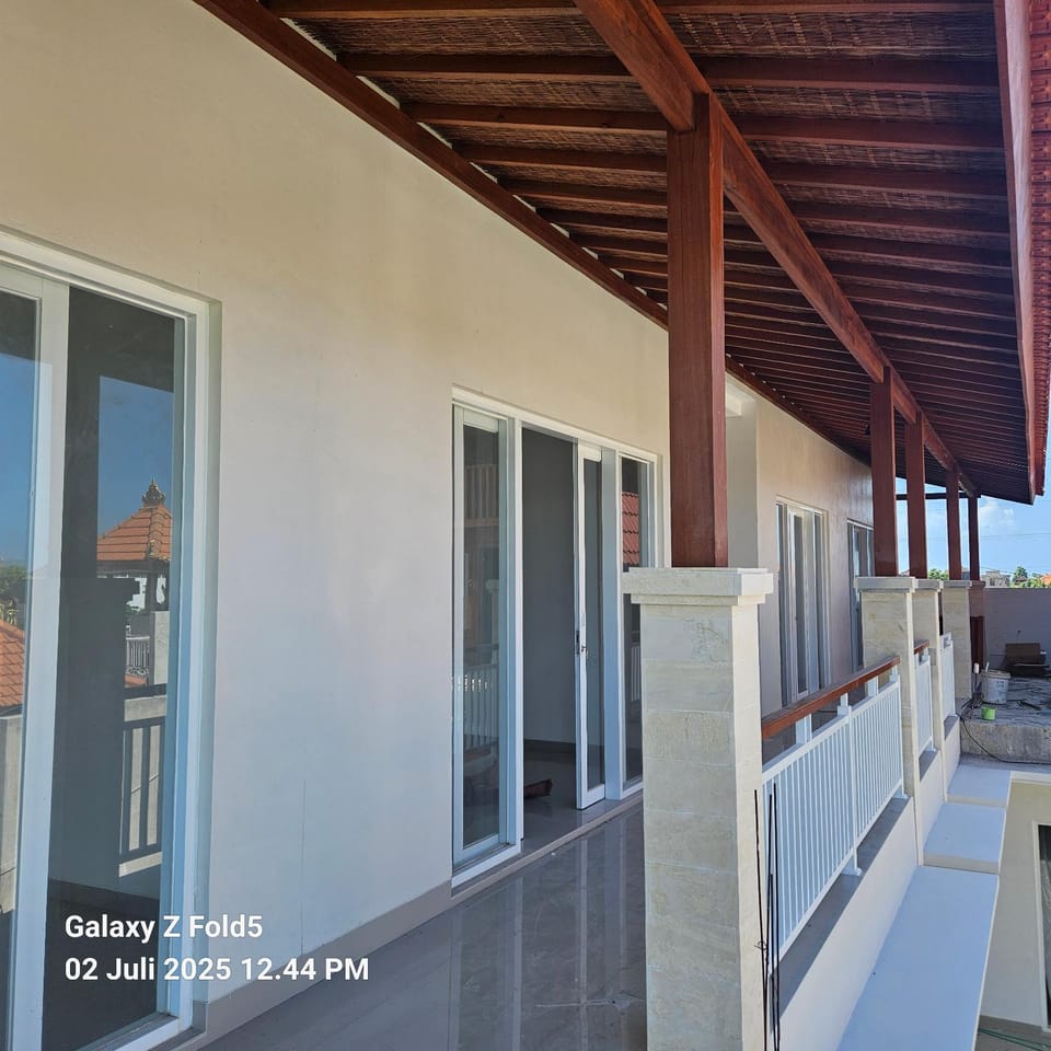 Property building, View (from property/room), Balcony/Terrace