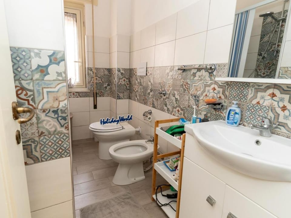 Shower, Toilet, Bathroom, bidet