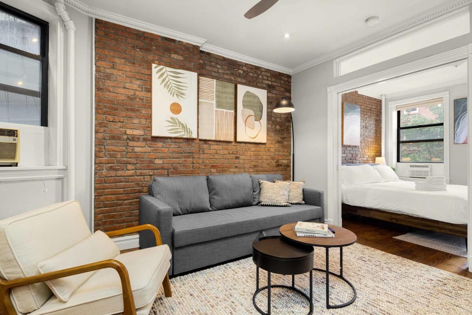 Stylish Stay in Trendy East Village Apartment in East Village