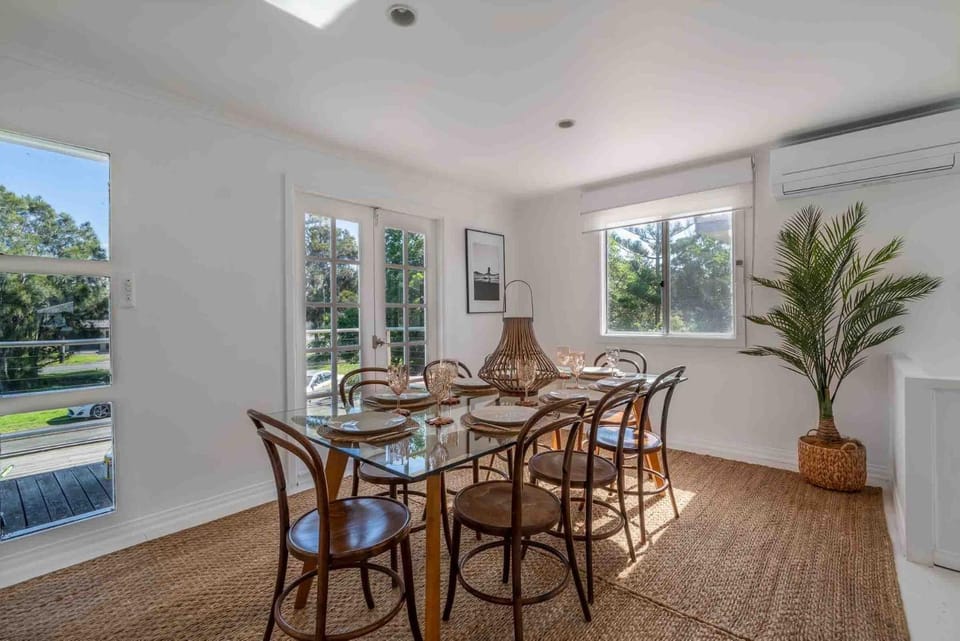 Pa Le Mer - Culburra Beach House in Culburra Beach