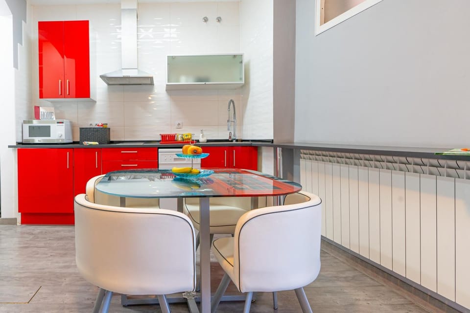 Property building, Kitchen or kitchenette, Living room