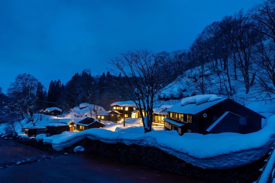 Property building, Night, Natural landscape, Winter, Mountain view