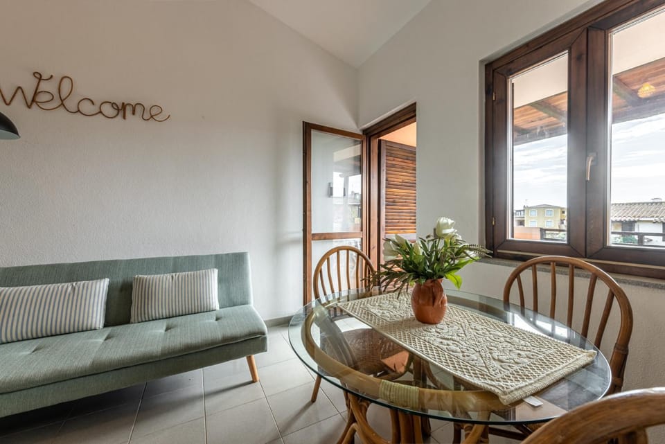 Balcony/Terrace, Living room, Dining area