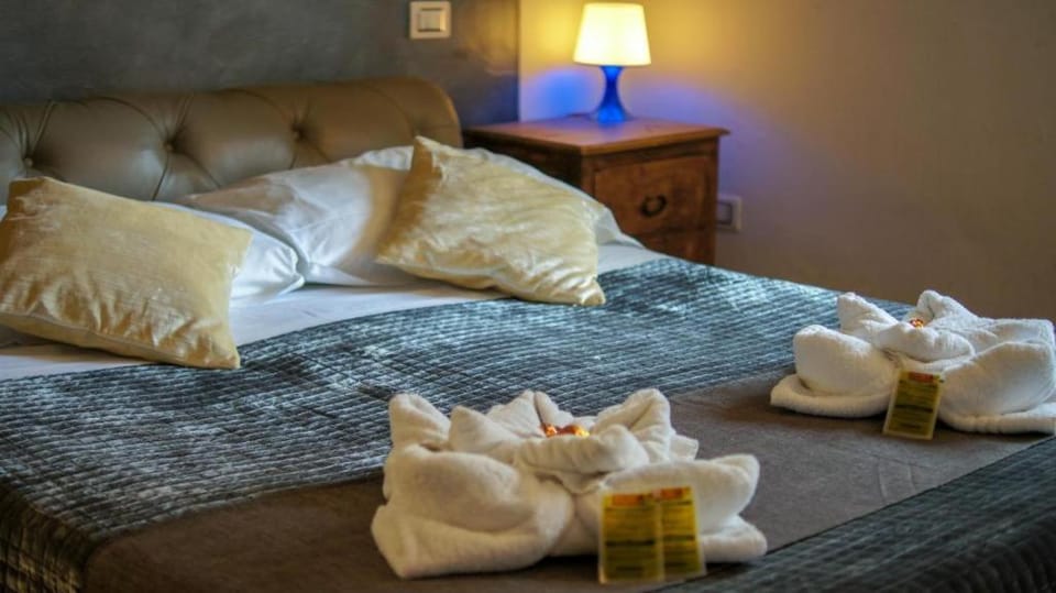 Loveweekends with Duomo View Apartment in Florence