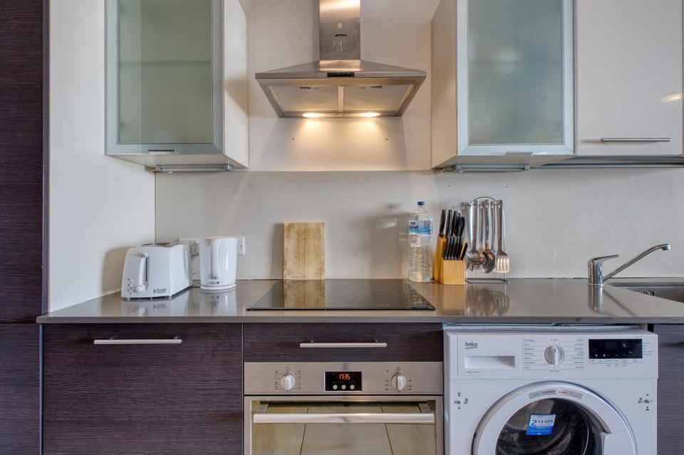 New! 1 Bedroom Apt in the Heart of St Julians Apartment in Saint Julians