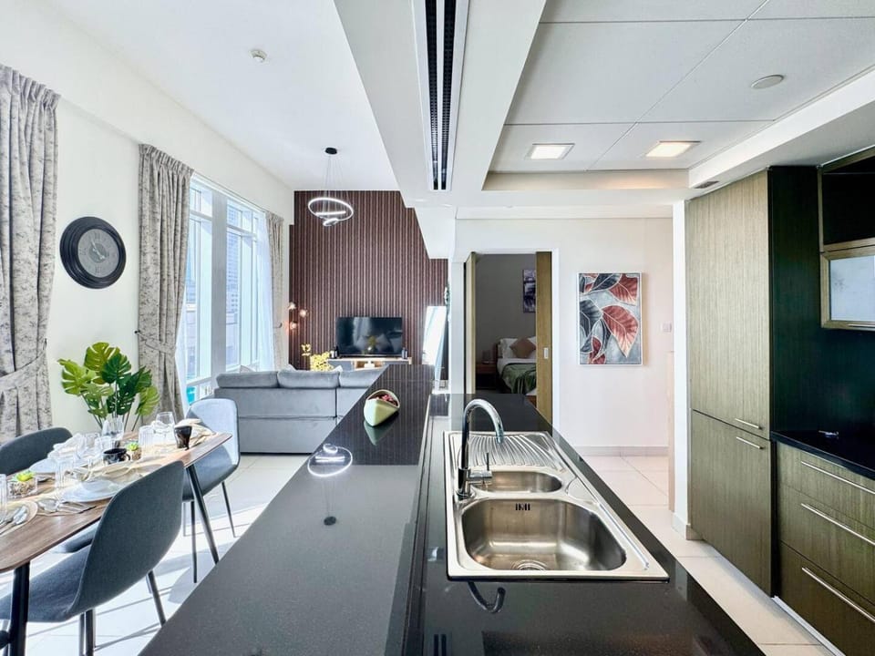Luxury Apt Near Burj & Metro Apartment in Dubai