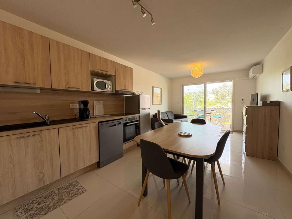 A 150m de la plage - Coquet appartement pour 4 per Apartment in Vias