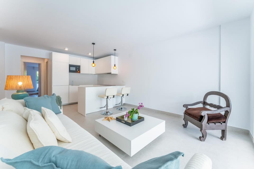 Montegolf renovated flat by Kura Homes Apartment in Marbella