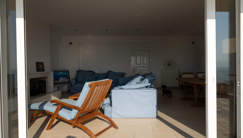 Koroni Seaside Private Beach Residence A Apartment in Messenia