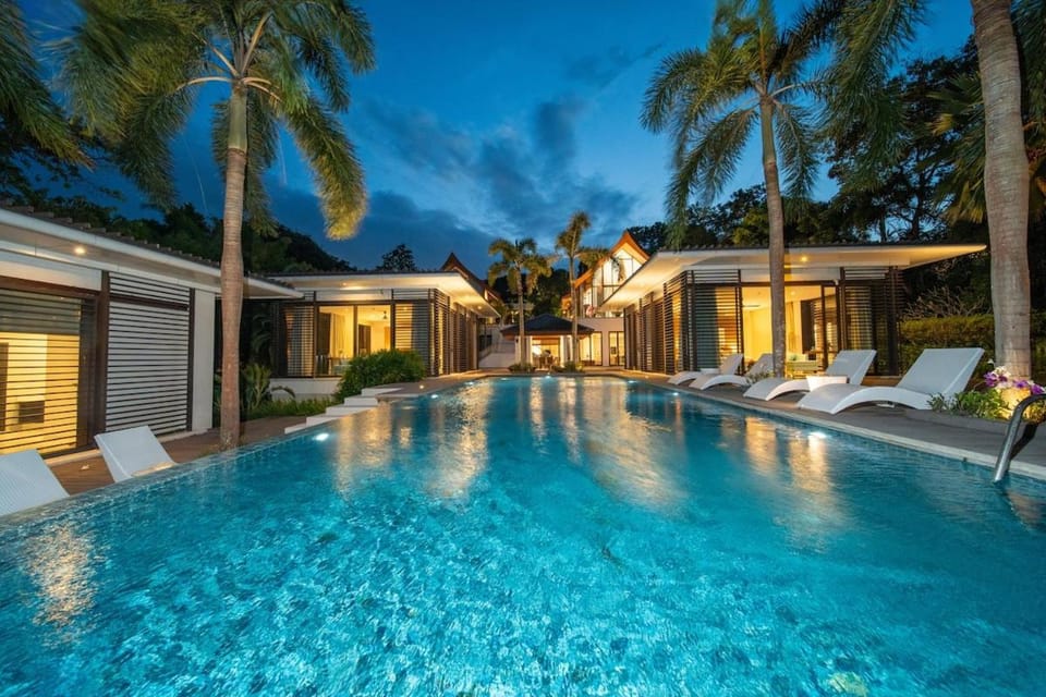 Villa Marina Cape Yamu Luxury 6 Bedroom Seaview Villa, Free Breakfast, Airport Pickup and Drop-off, Servant Villa in Pa Klok