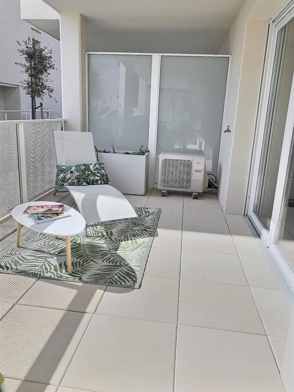 Loggia Verde -Cozy Apartment in Occitanie