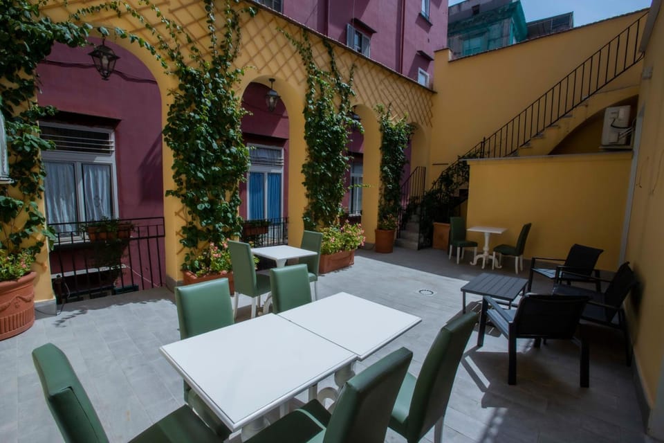 Day, Balcony/Terrace