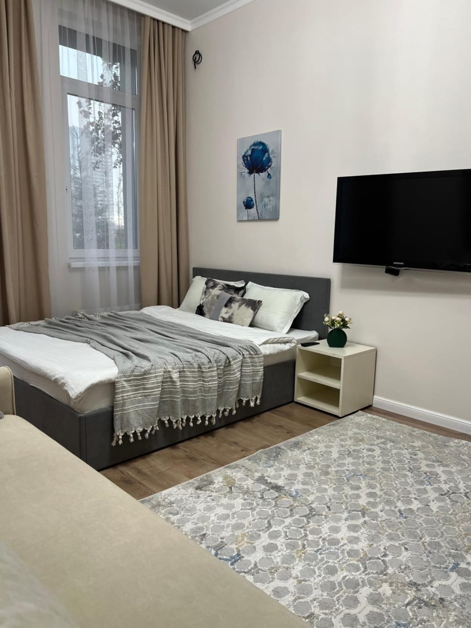 Уютная просторная квартира рядом с ЭКСПО Apartment in Kazakhstan