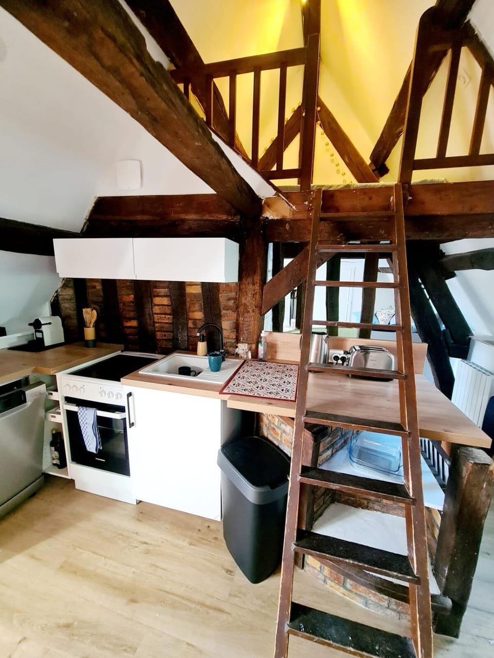 Kitchen or kitchenette, stove