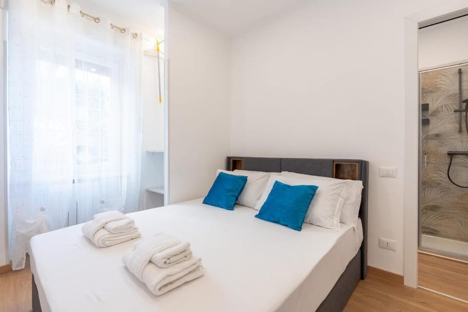 Bed, Bedroom, wardrobe