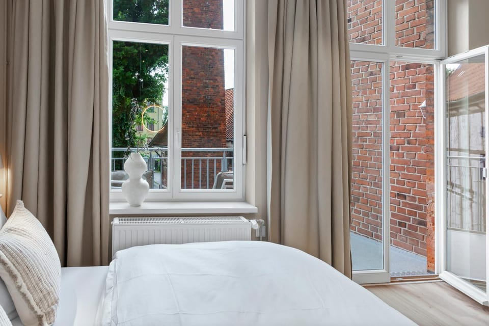 Balcony/Terrace, Bedroom