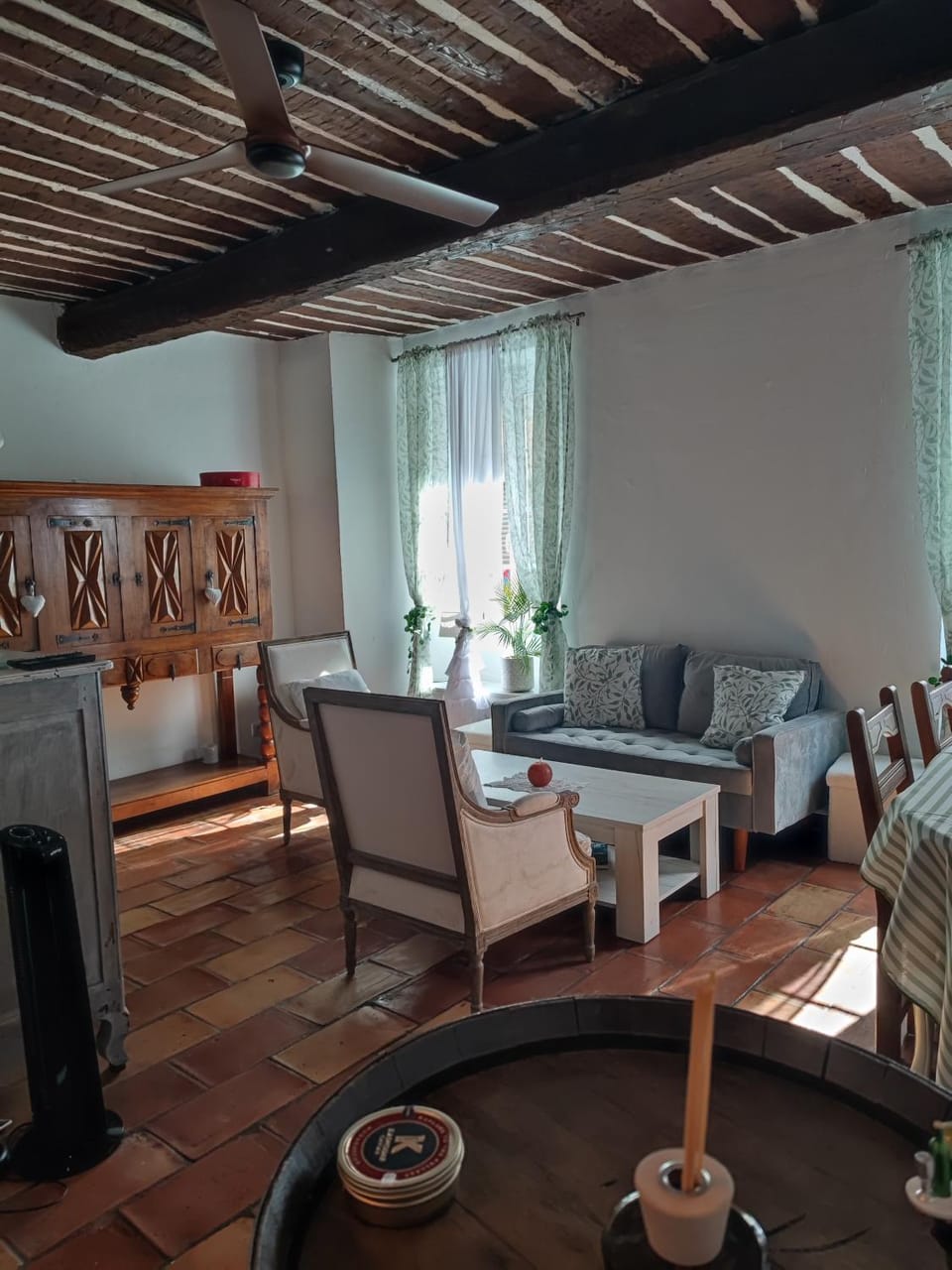 Seating area