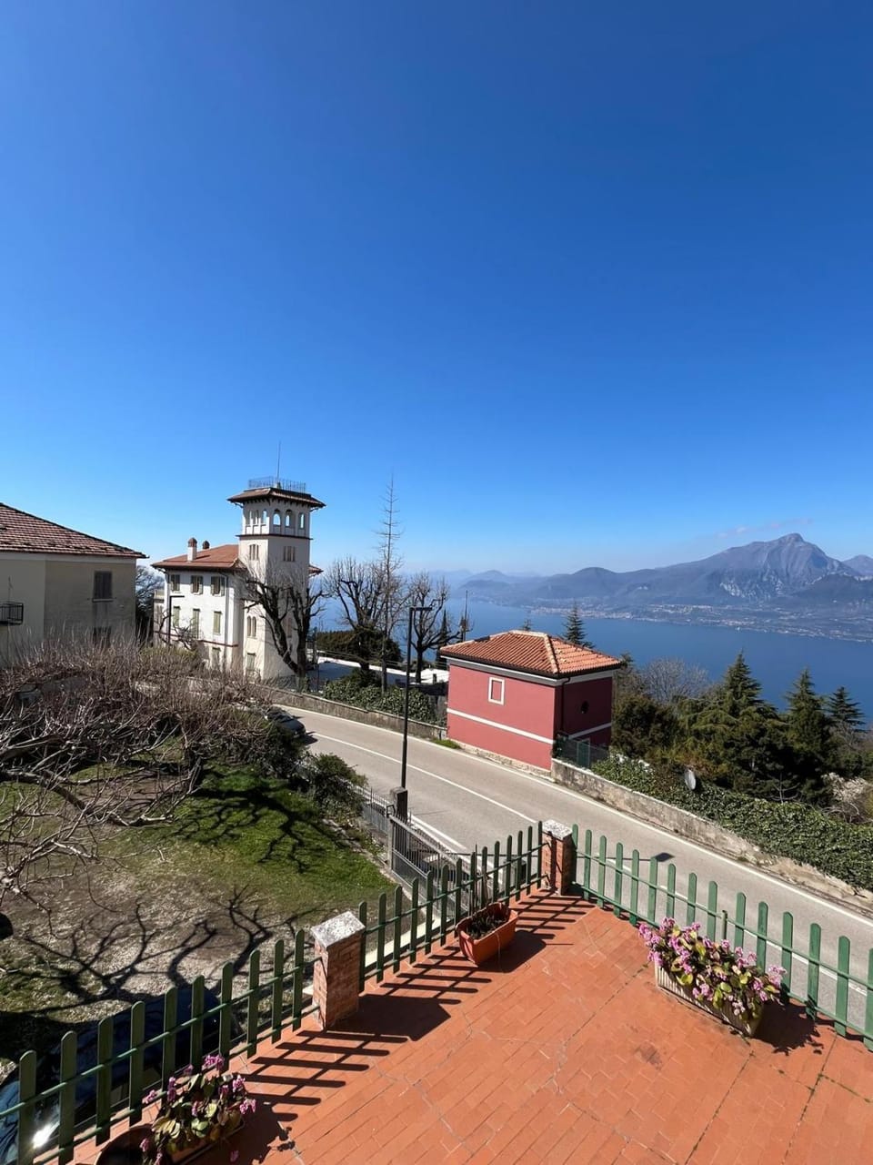 Natural landscape, Lake view, Mountain view