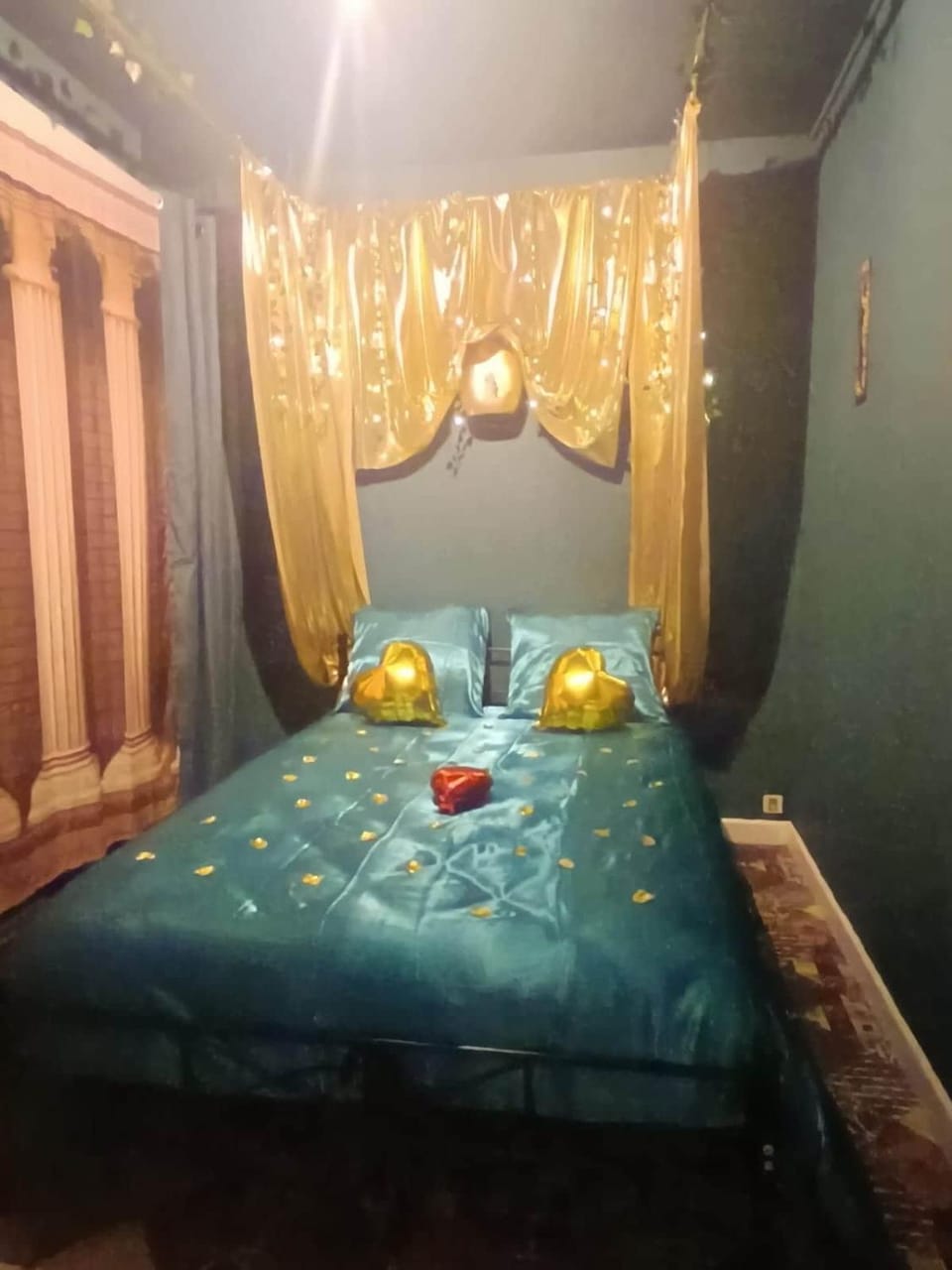 Rom'antique la Jalouzzie SPA Apartment in Dunkirk