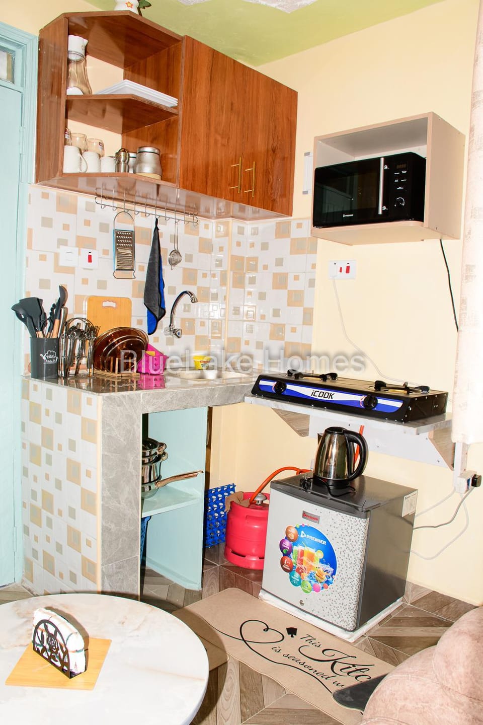 Blue Lake Bnb Apartment in Kenya