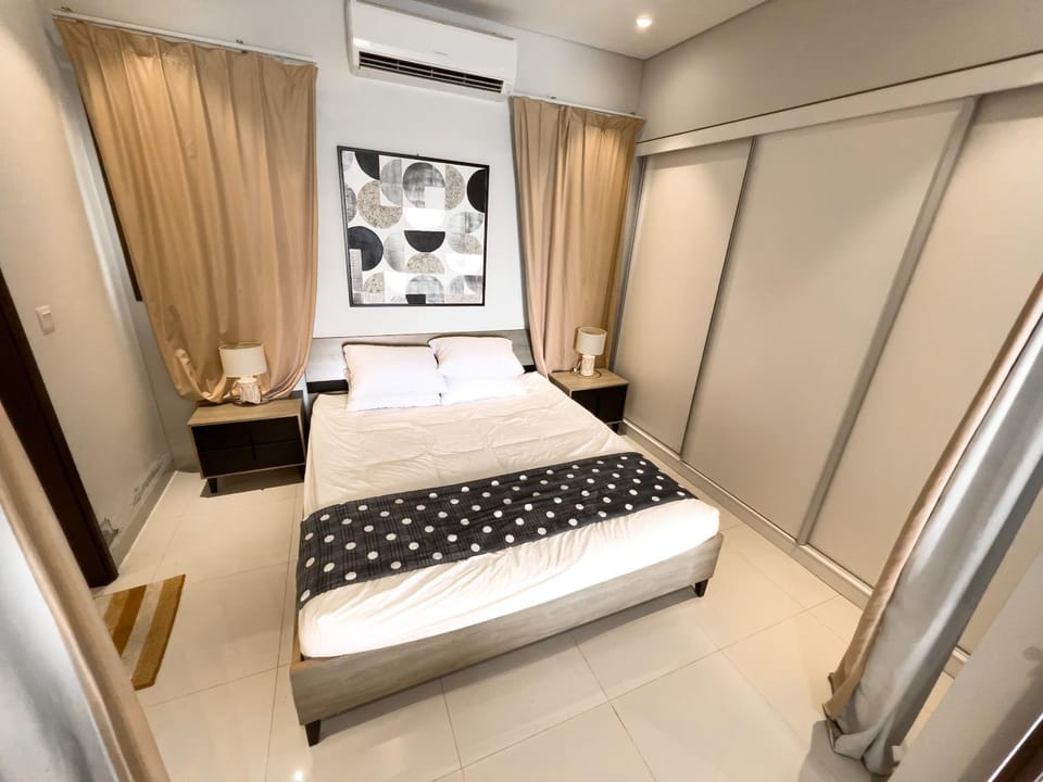 Bed, Bedroom, wardrobe