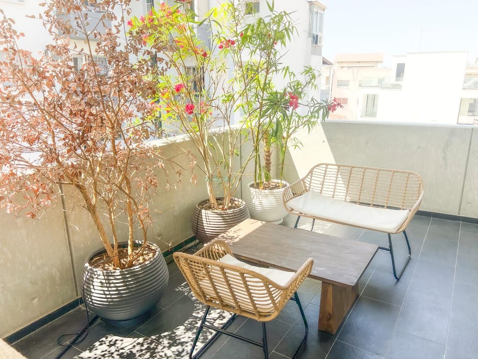 Patio, Balcony/Terrace, Seating area